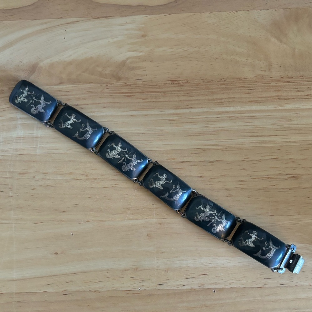 Vintage Siam Sterling Niello Bracelet